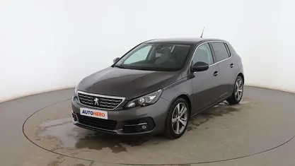 Usado 2019 Peugeot 308 Allure Berlina | 13.599 € (Precio justo)