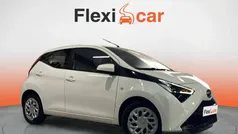 Blanco Usado 2021 Toyota Aygo X-play Utilitario | 13.490 € (Precio justo)