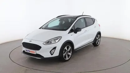 Usado Ford Fiesta Active 101 CV (74 kW) 2019 Blanco SUV