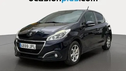 Usado 2016 Peugeot 208 Active Utilitario | 5362 € (Super precio)