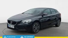 Negro Usado 2016 Volvo V40 Momentum Familiar | 11.050 € (Super precio)