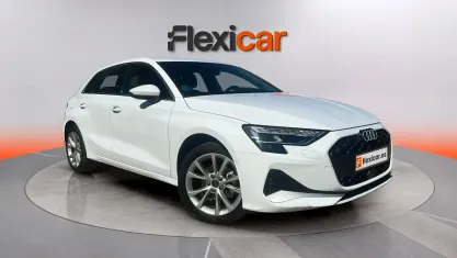 Usado Audi A3 Advanced Plus 116 CV (85 kW) 2025 Blanco Berlina
