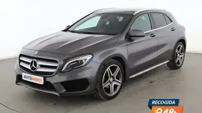 Begagnad Mercedes GLA200 AMG line 136 HK (100 kW) 2017 Grå SUV