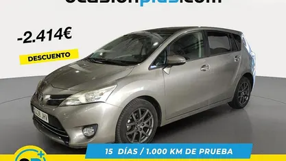 Gris Usado 2015 Toyota Verso Advance Monovolumen | 12.176 € (Buen precio)