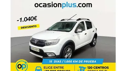 Usado Dacia Sandero Comfort 90 CV (66 kW) 2018 Blanco Utilitario