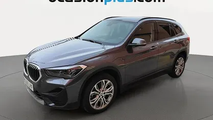 Usado BMW X1 140 CV (102 kW) 2021 Gris SUV
