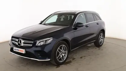 Usado Mercedes GLC220 AMG line 170 CV (125 kW) 2018 Azul SUV
