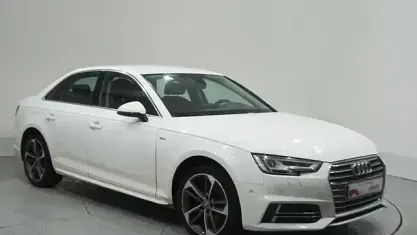 Usado Audi A4 S-Line 150 CV (110 kW) 2018 Blanco Berlina