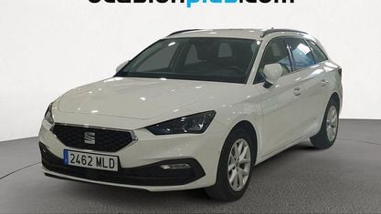 Begagnad Seat Leon ST Style 131 HK (96 kW) 2023 Vit Kombi