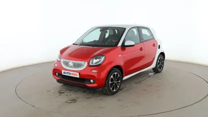 Usado Smart ForFour Basis 70 CV (51 kW) 2015 Rojo Utilitario