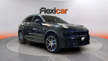 Begagnad Lynk & Co 01 261 HK (191 kW) 2022 Svart SUV