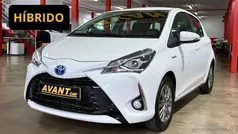 Usado 2019 Toyota Yaris Hybrid Active Berlina | 15.900 € (Buen precio)