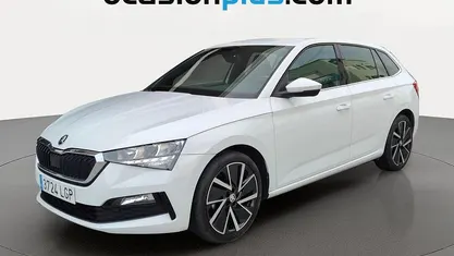 Usado Skoda Scala Sport 150 CV (110 kW) 2020 Utilitario