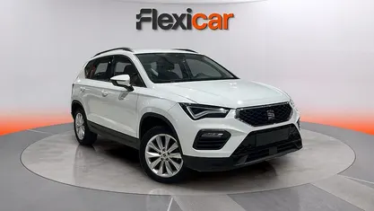 Usado Seat Ateca Style 150 CV (110 kW) 2023 Blanco SUV