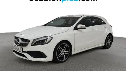 Usado Mercedes A180 AMG 122 CV (89 kW) 2018 Blanco Utilitario