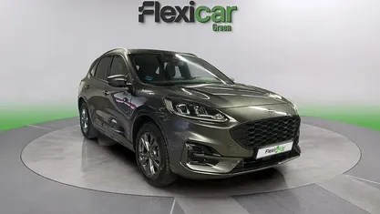 Usado Ford Kuga ST-Line 225 CV (165 kW) 2022 SUV