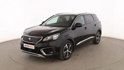 Usado Peugeot 5008 Allure 130 CV (95 kW) 2019 Negro SUV