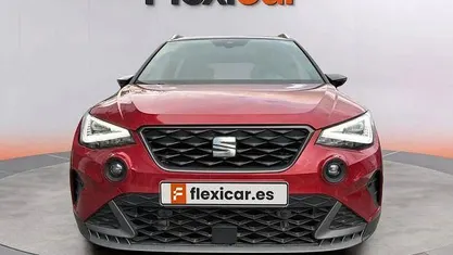 Usado Seat Arona FR 90 HP (66 kW) 2021 Vermelho SUV