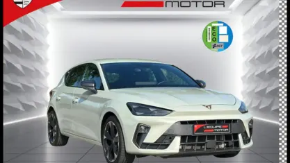 Usado Cupra Leon 150 CV (110 kW) 2025 Gris Utilitario
