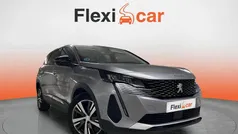 Usado 2022 Peugeot 5008 Allure | 17.990 € (Buen precio)