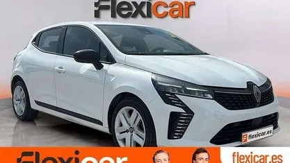 Begagnad Renault Clio V Equilibre 91 HK (66 kW) 2024 Vit Halvkombi