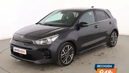 Usado Kia Rio GT-Line 100 CV (73 kW) 2018 Gris Berlina