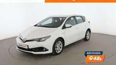 Blanco Usado 2017 Toyota Auris Hybrid Active Berlina | 15.199 € (Precio justo)