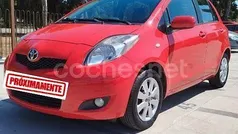 Rojo Usado 2009 Toyota Yaris Utilitario | 5490 € (Super precio)