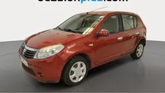 Rojo Usado 2008 Dacia Sandero Lauréate Utilitario | 3990 € (Buen precio)