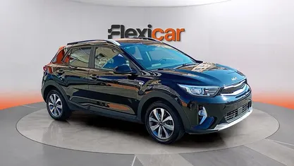 Usado Kia Stonic 100 CV (73 kW) 2022 SUV
