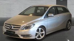 Gris Usado 2014 Mercedes B200 Monovolumen | 17.490 € (Precio justo)