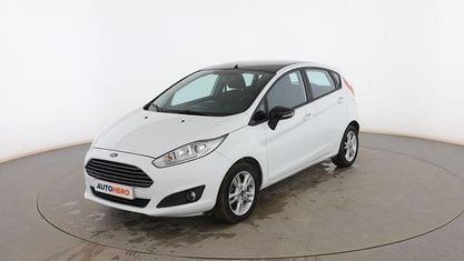 Usado Ford Fiesta Trend 100 HP (73 kW) 2015 Branco Sedan