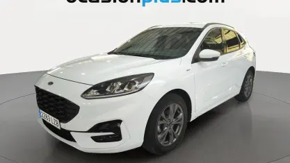 Usado Ford Kuga ST-Line 150 CV (110 kW) 2022 Blanco SUV