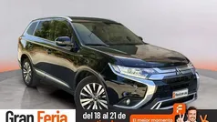 Negro Usado 2019 Mitsubishi Outlander Motion SUV | 18.990 € (Precio justo)