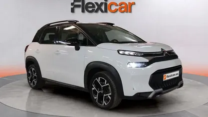 Usado Citroën C3 Aircross Shine 121 CV (88 kW) 2022 Blanco SUV