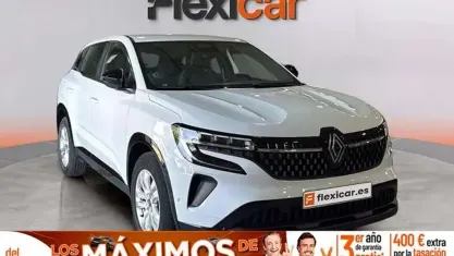 Käytetty Renault Austral Evolution 140 HP (102 kW) 2024 Valkoinen Katumaasturi