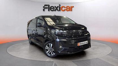 Begagnad Peugeot Traveller Business-Line 180 HK (132 kW) 2024 Svart Minibuss