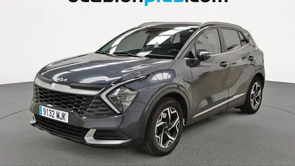 Usado Kia Sportage 136 CV (100 kW) 2023 Gris SUV
