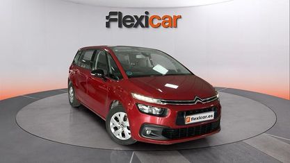 Używany Citroën C4 SpaceTourer PureTech 131 KM (96 kW) 2021 Czerwony Minivan