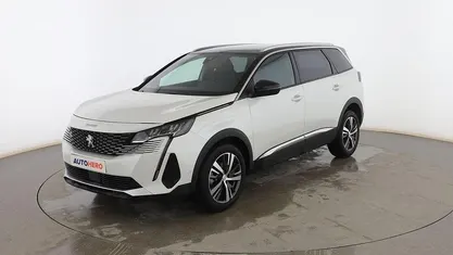 Usado 2023 Peugeot 5008 Allure SUV | 22.499 € (Precio justo)