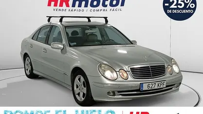 Usado Mercedes E350 Avantgarde 272 CV (200 kW) 2005 Gris Berlina