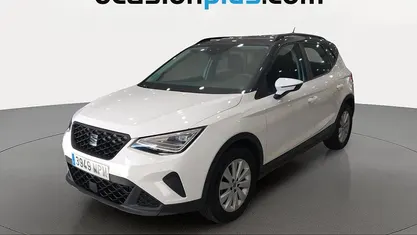 Usado Seat Arona Style 116 CV (85 kW) 2024 Blanco SUV