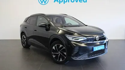 Usado VW ID.4 Pro 210 kW (286 CV) 2025 Gris plata SUV