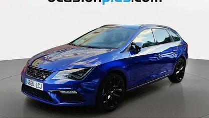 Azul Usado 2019 Seat Leon FR Monovolumen | 15.000 € (Precio justo)