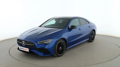 Usado Mercedes CLA220 AMG line 190 CV (139 kW) 2024 Azul Coupe