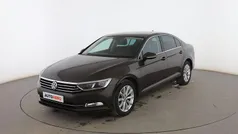 Usado 2017 VW Passat Advance Berlina | 19.399 € (Precio justo)