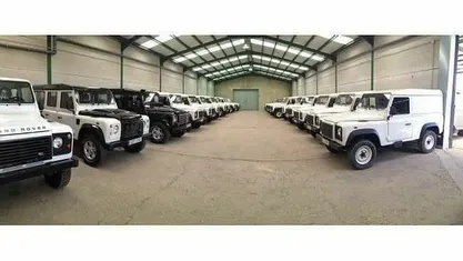 Blanco Usado 2014 Land Rover Defender SE SUV | 35.000 € (Precio justo)