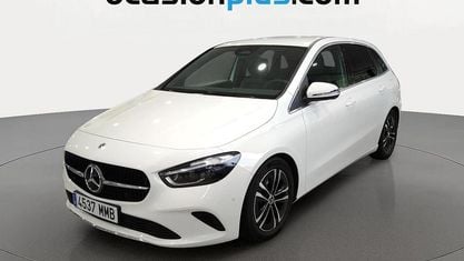 Usado Mercedes B200 150 HP (110 kW) 2023 Branco Monovolume