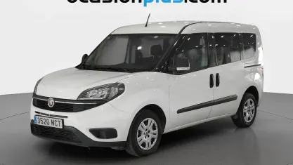 Usado Fiat Doblò 90 CV (66 kW) 2022 Blanco Monovolumen