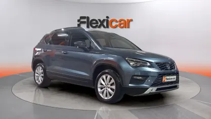 Usado Seat Ateca Reference 116 CV (85 kW) 2019 Gris SUV